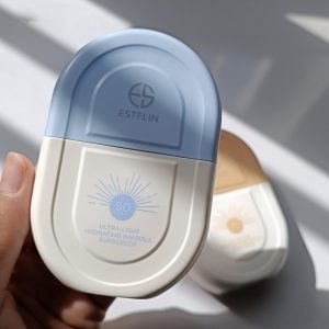 کرم ضد آفتاب بدون رنگ استلین، 50 SPF، مدل ultra light، مناسب انواع پوست و حجم 50 میلی‌لیتر، محافظت کننده در برابر اشعه UVA و UVB، بسیار سبک، +++ PA، آبرسان، ضد لک، با ماندگاری 2 ساعته - تصویر 5