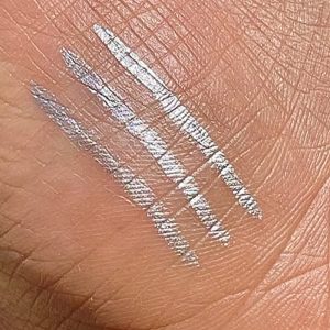 خط چشم ماژیکی پن کوتا مدل متالیک شماره 01 رنگ نقره ای - تصویر 5